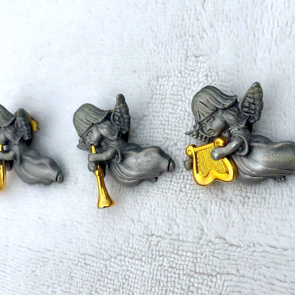 Vintage Christmas Pins Pewter Daria Angel Lot of three